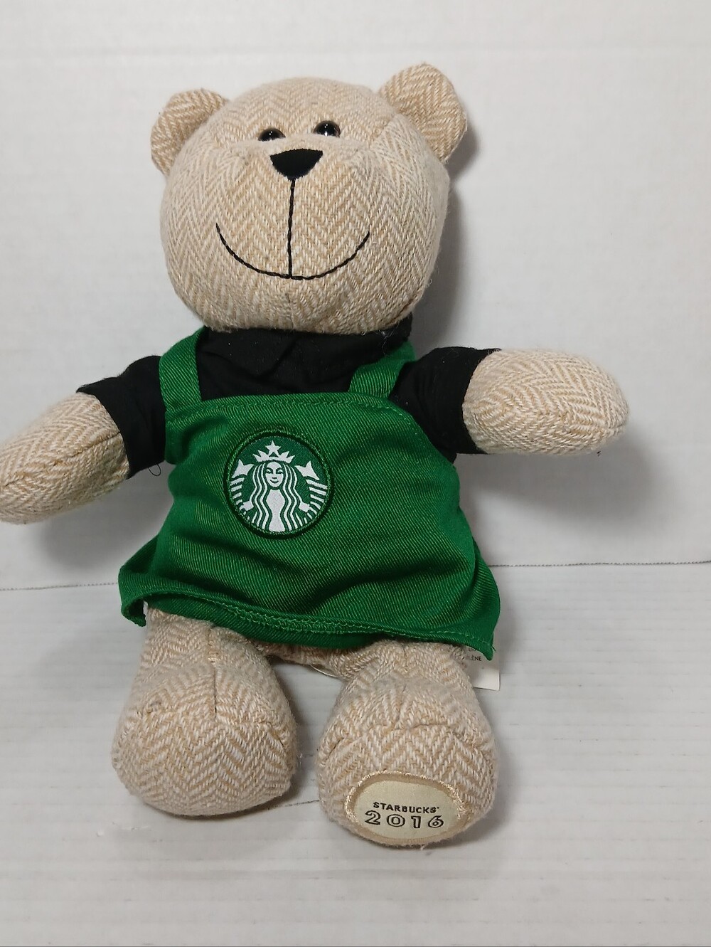 Starbucks 2016 Limited Edition Bearista Barista Bear Plush Green Apron